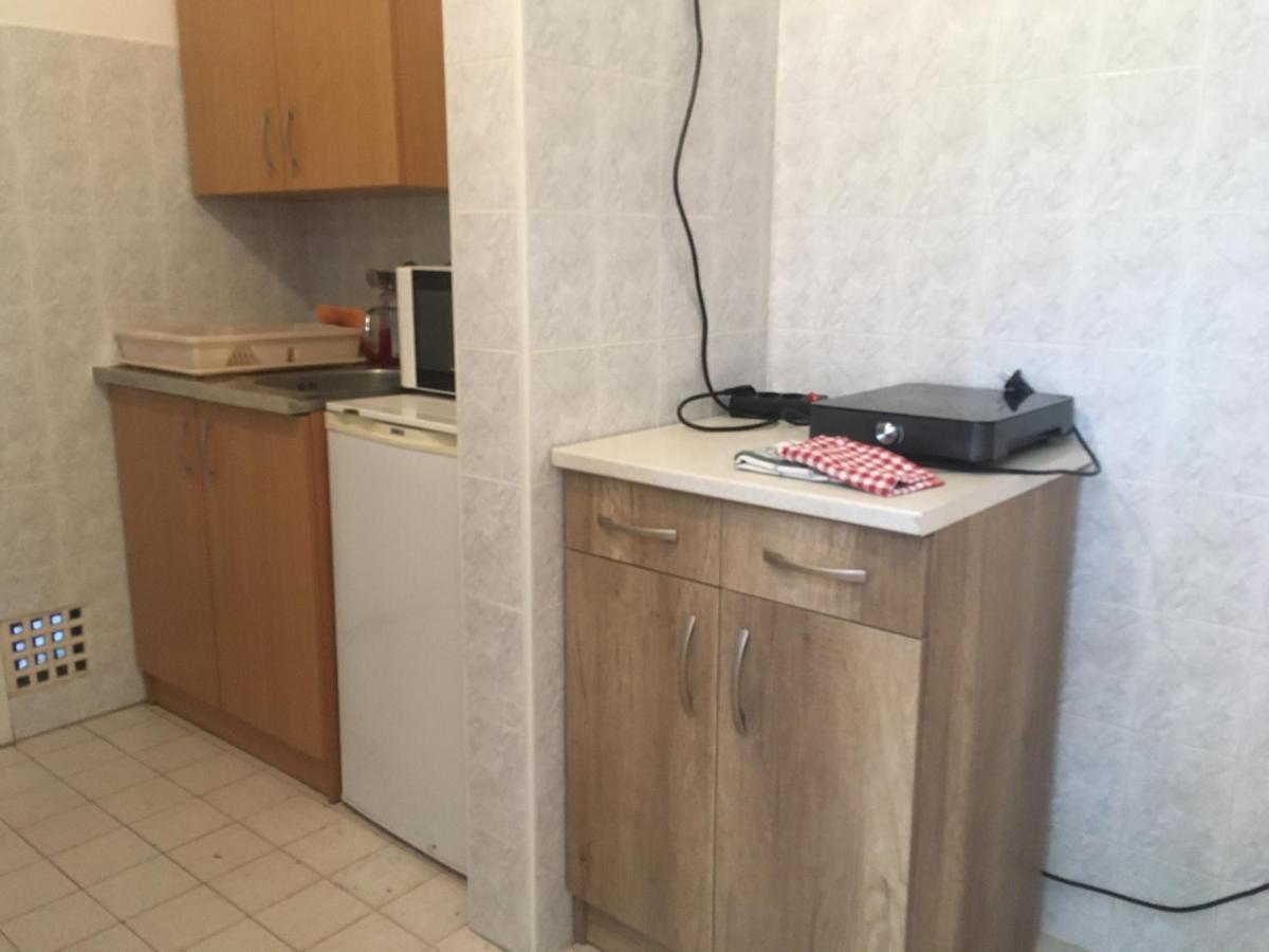 Honved N4. Apartman Balatonlelle Luaran gambar